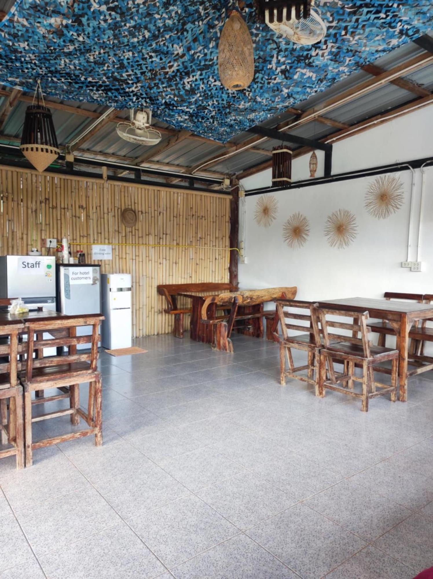 Check In Lanta Hotel Koh Lanta Bagian luar foto